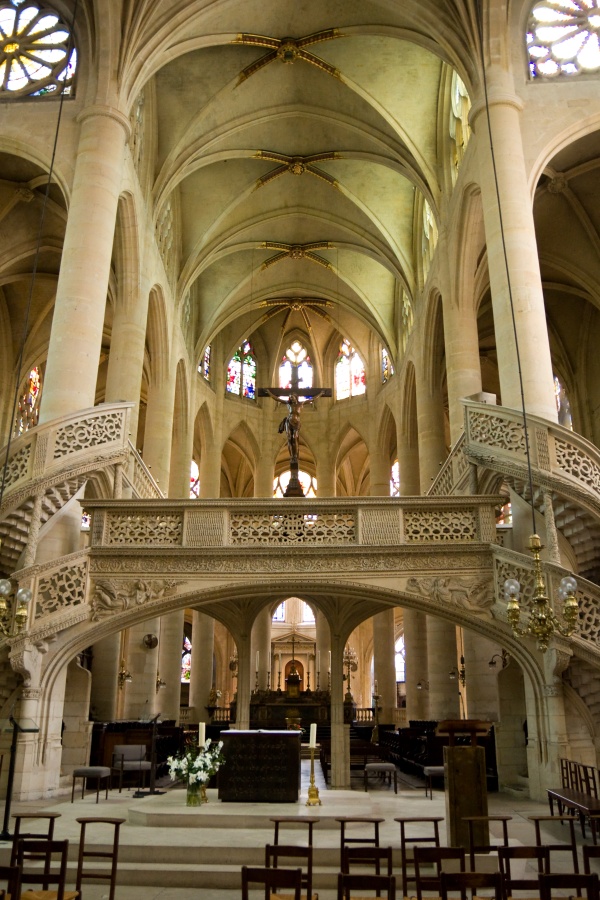 Kostel Saint-�tienne du Mont
