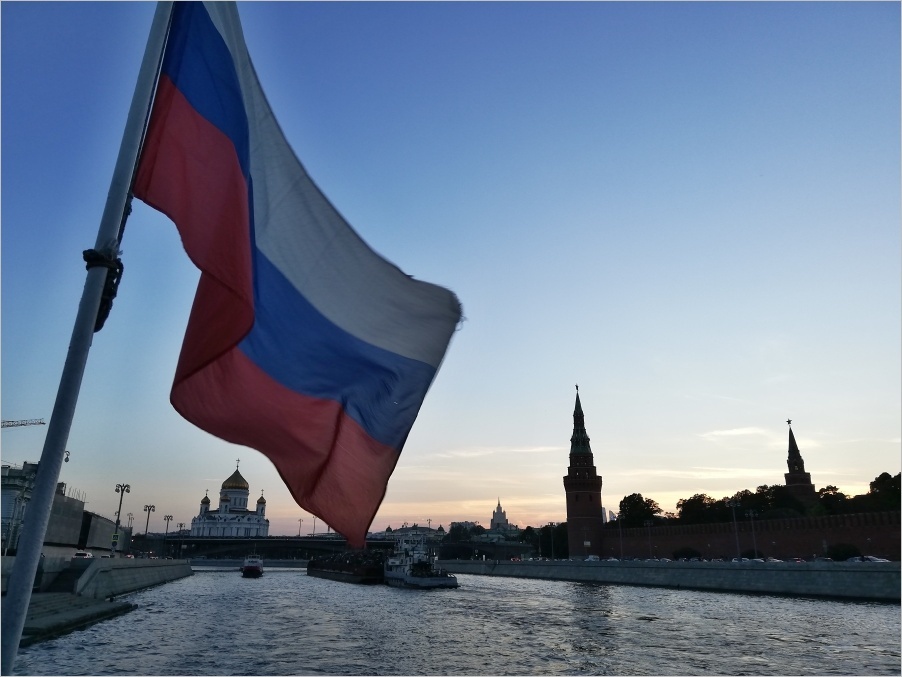 Plavba po �ece Moskv�